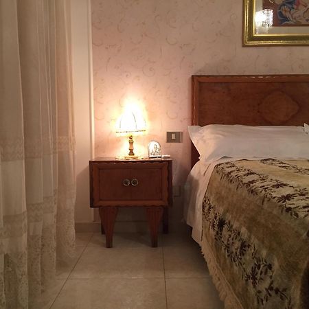 B&B Donna Porzia Trani Εξωτερικό φωτογραφία
