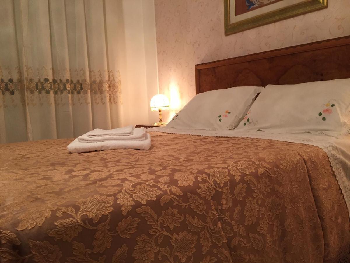 B&B Donna Porzia Trani Εξωτερικό φωτογραφία